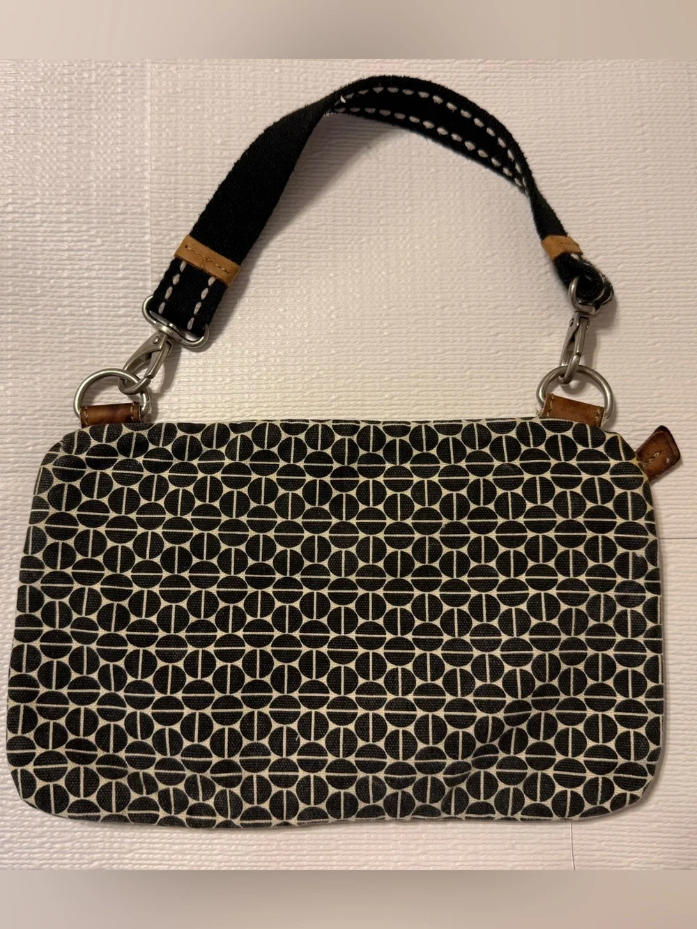 Fossil stylish black